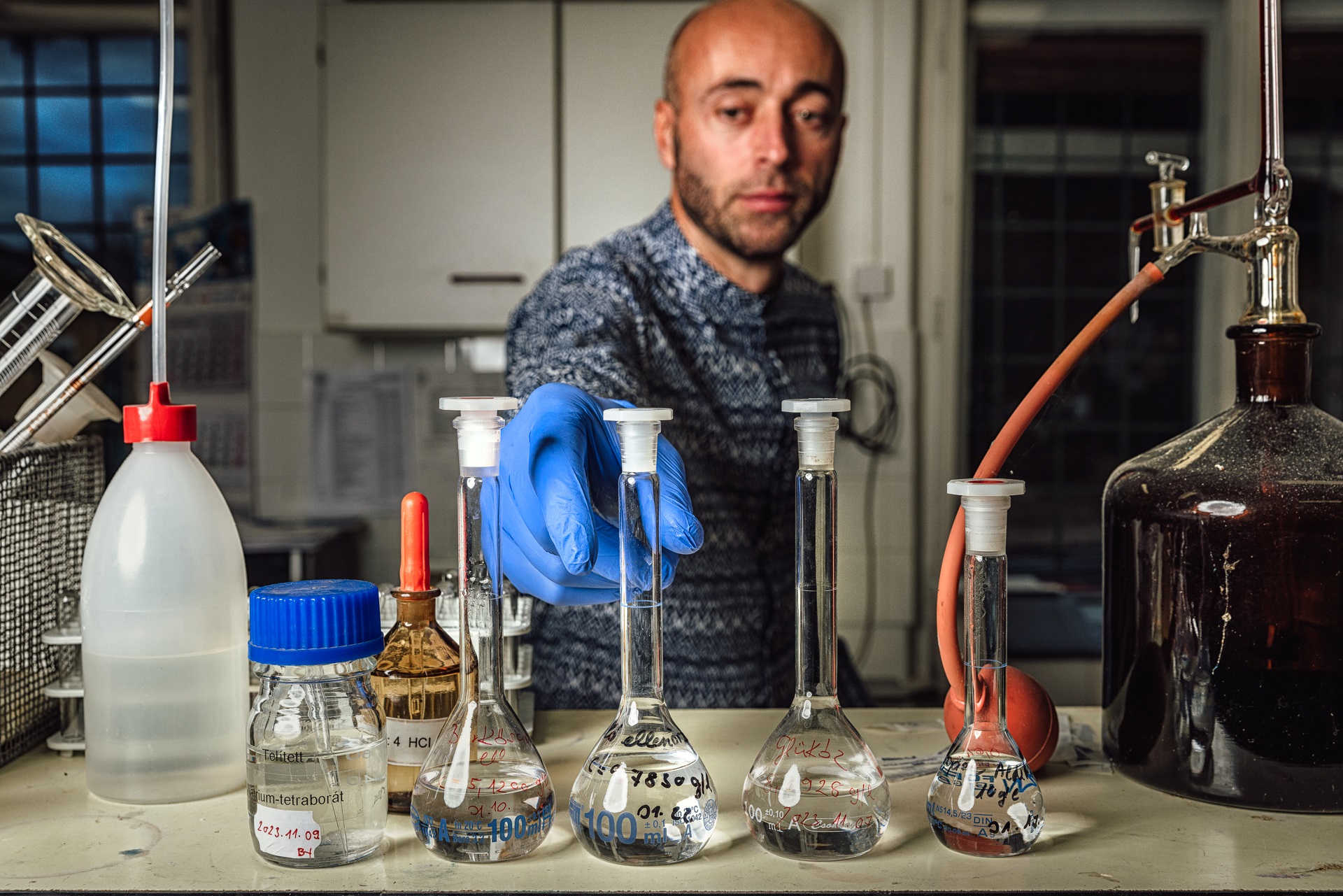 pC3A9ter_C3A9s_az_oldatok