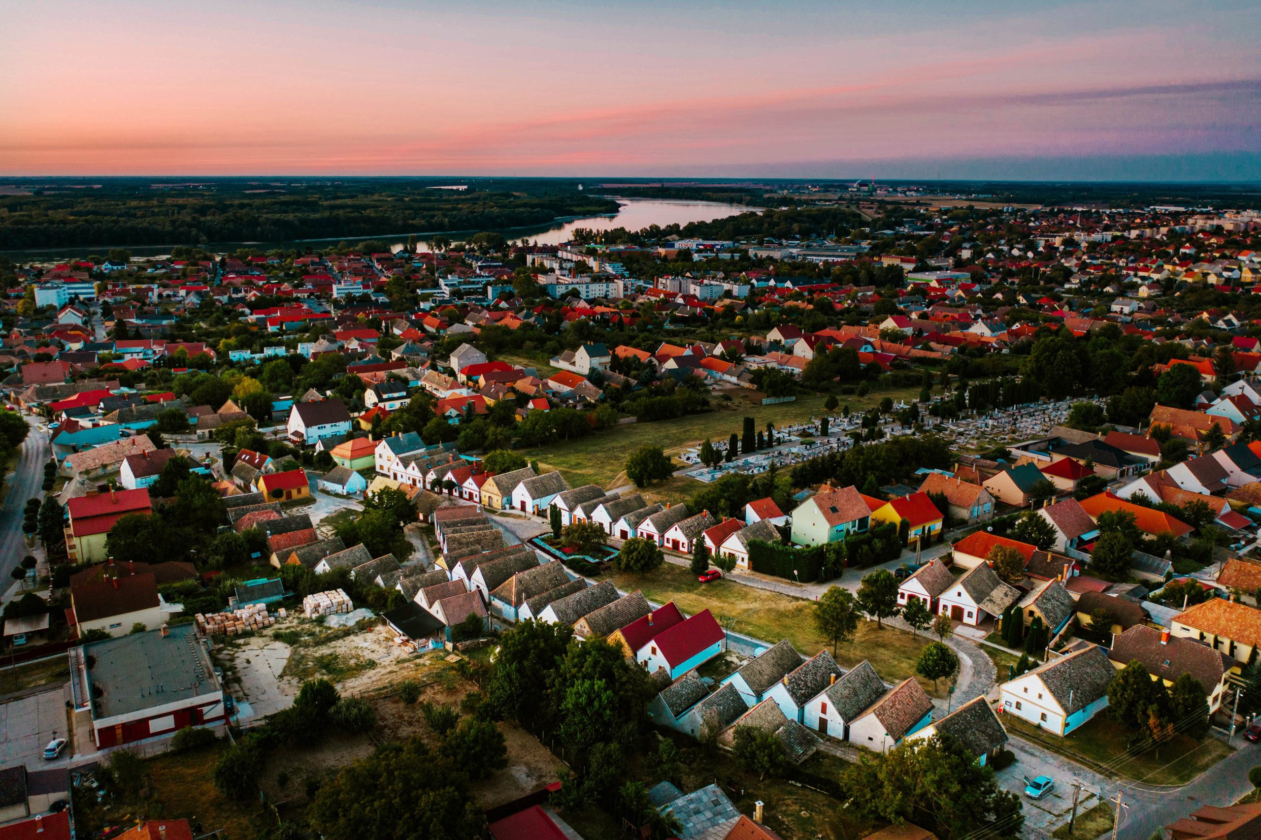 Tolnai borvidék hero