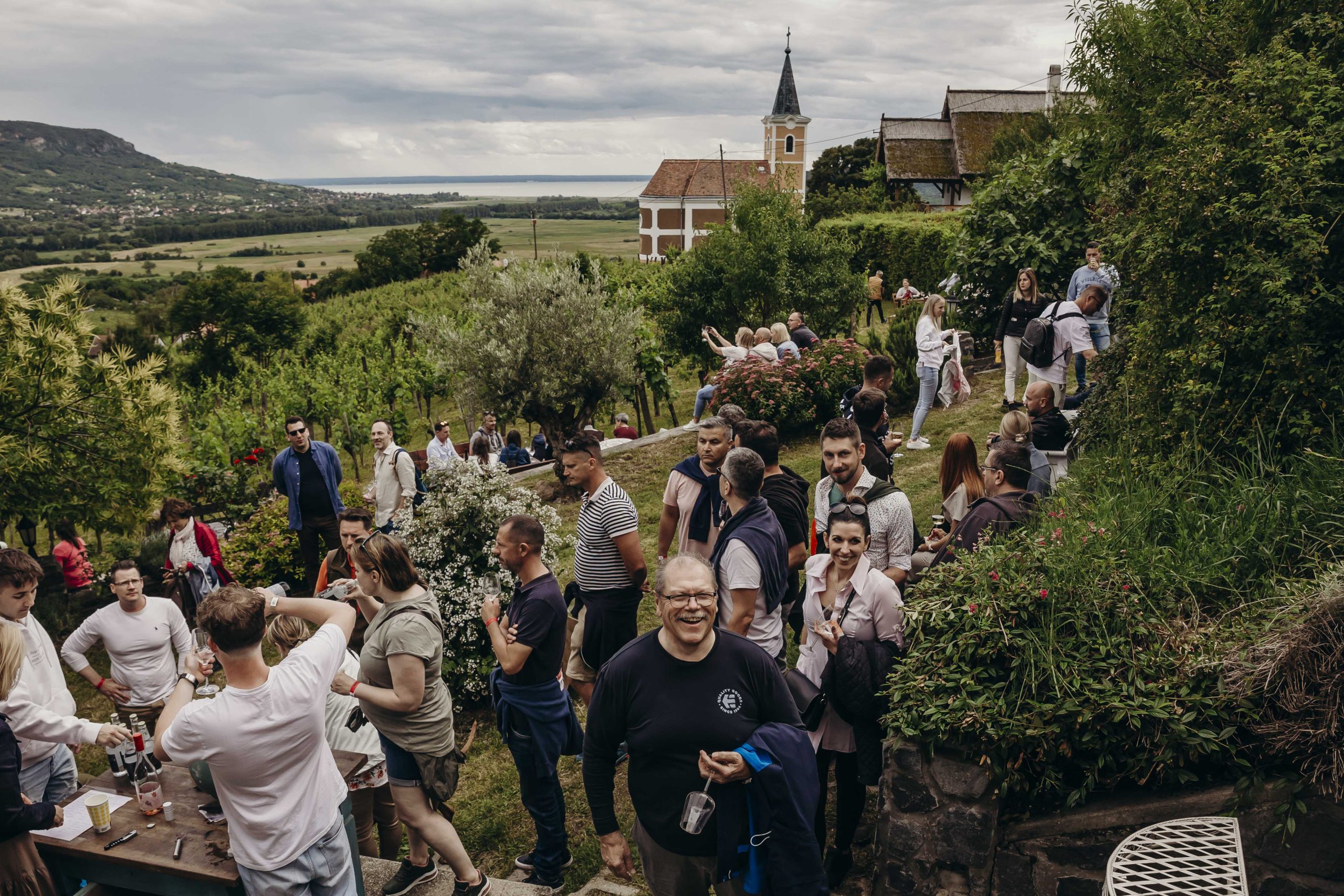 hajnalig_0601_heima_345